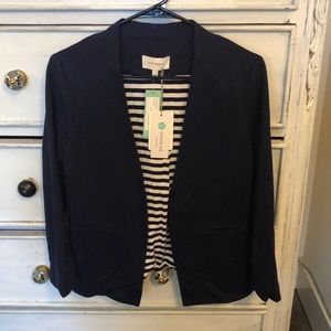 Knit navy blazer!